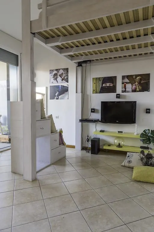 La Casa Della Viaggiatrice - Taldeg Hotel Bologna 0*,